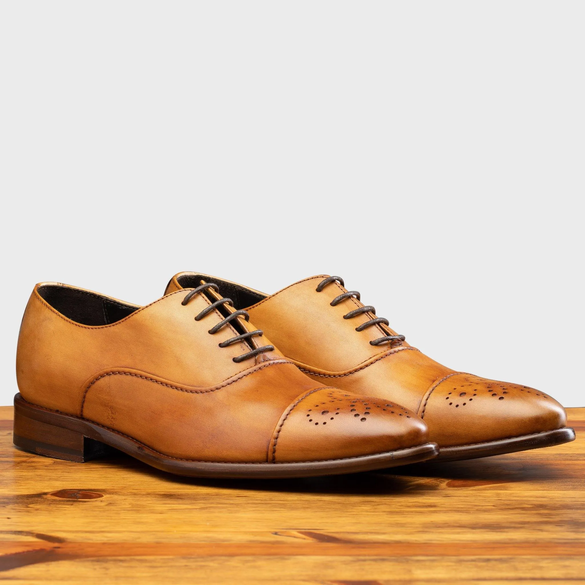 2361 Calzoleria Toscana Cayenne Calf Cap Toe
