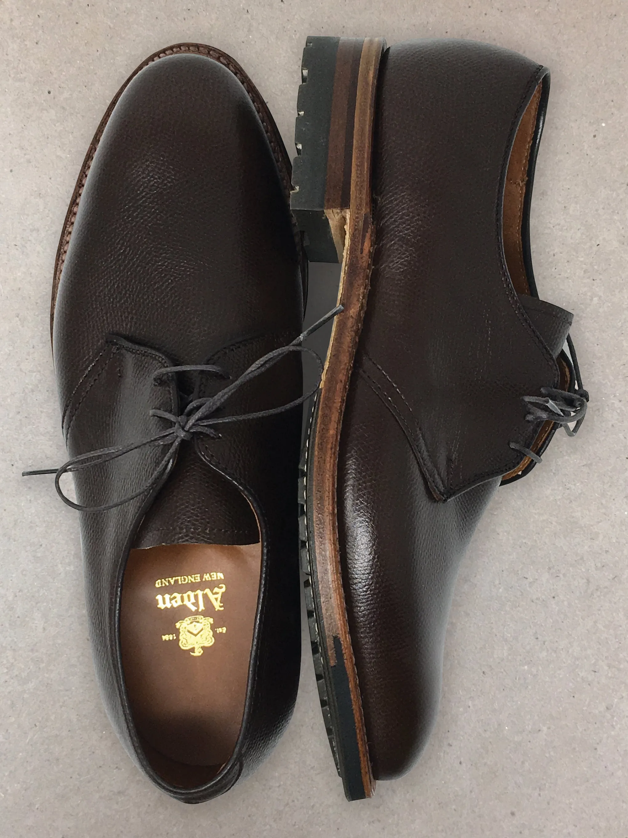 ALDEN "Dutton" Plain Toe Alpine Grain Blucher
