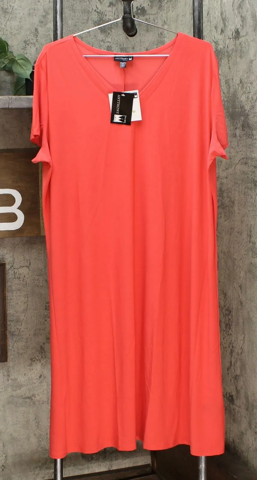 Antthony Women's Plus Size Double V-Neck Solid Midi Dress