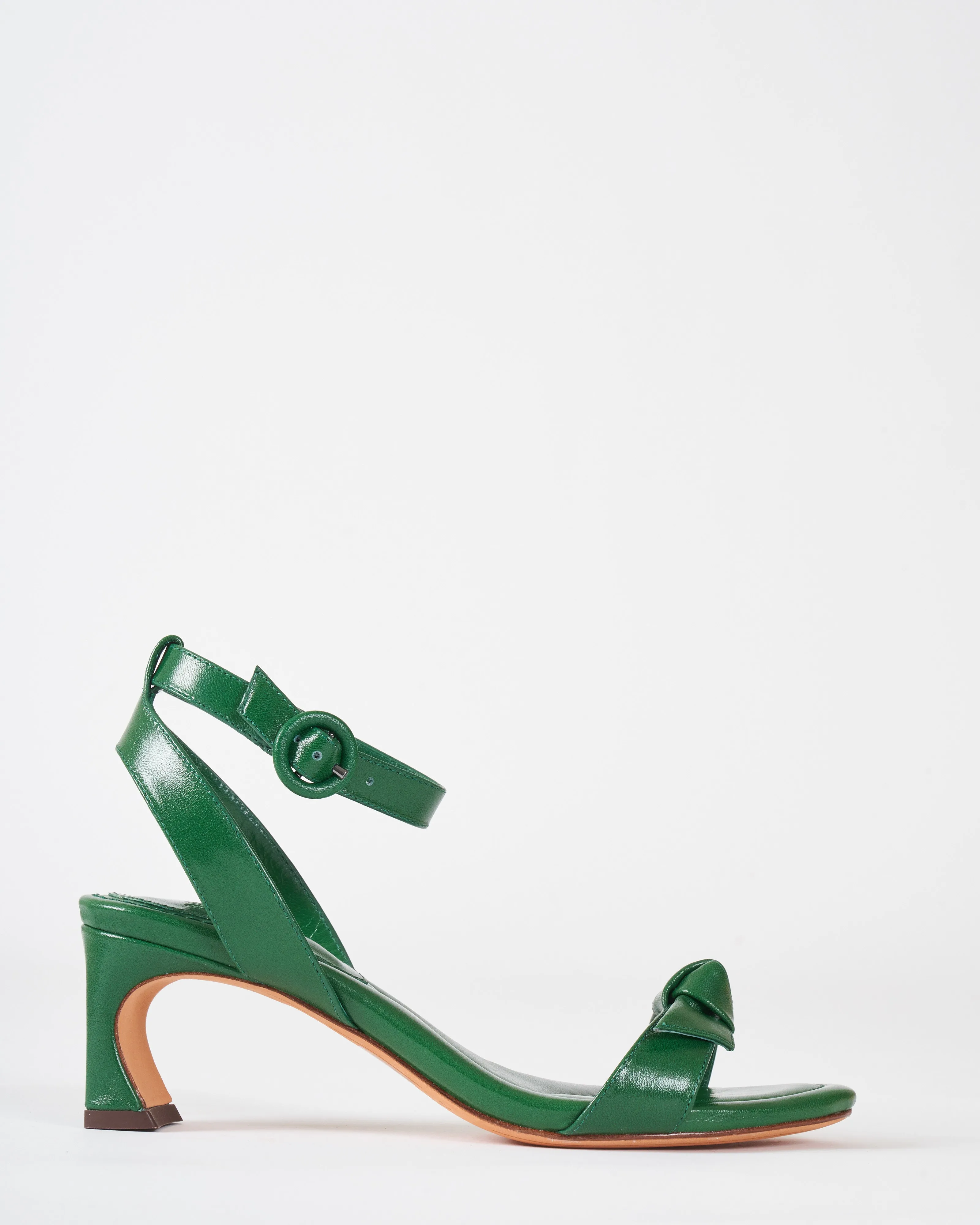 clarita bar heel 60