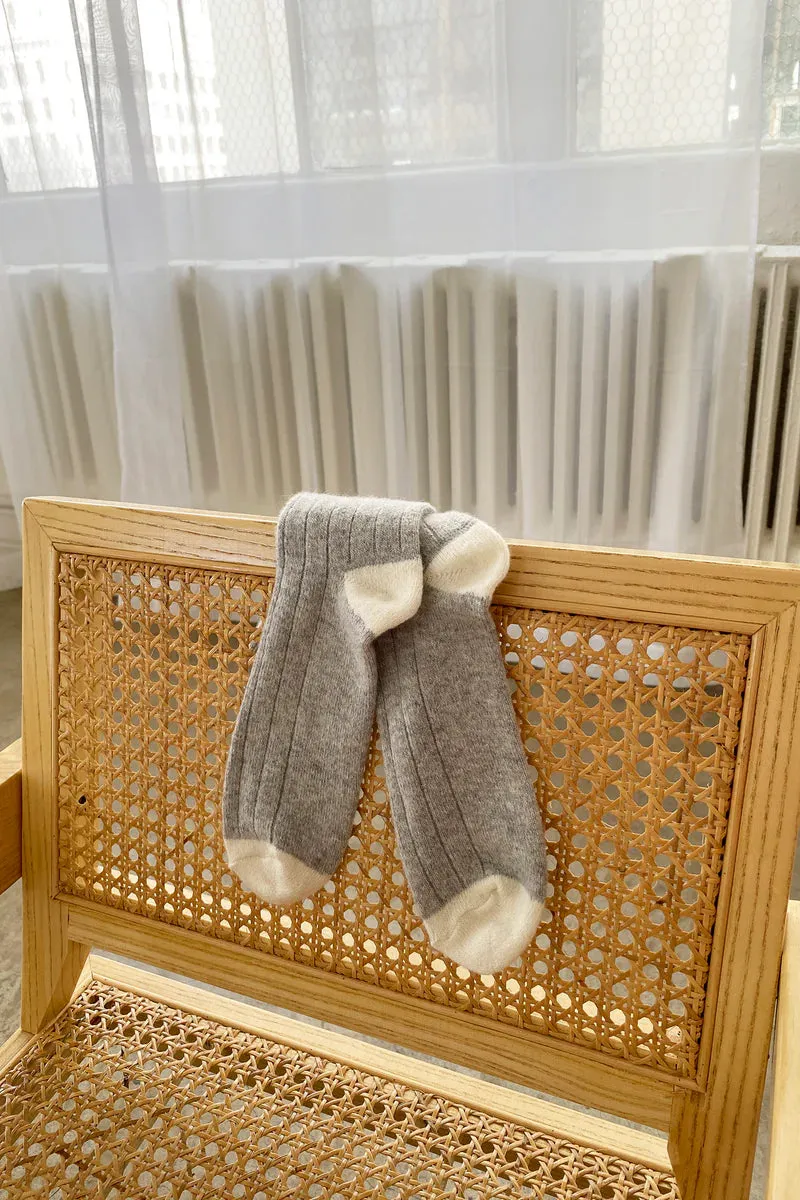 Extended Cashmere Classic Socks | Grey Melange