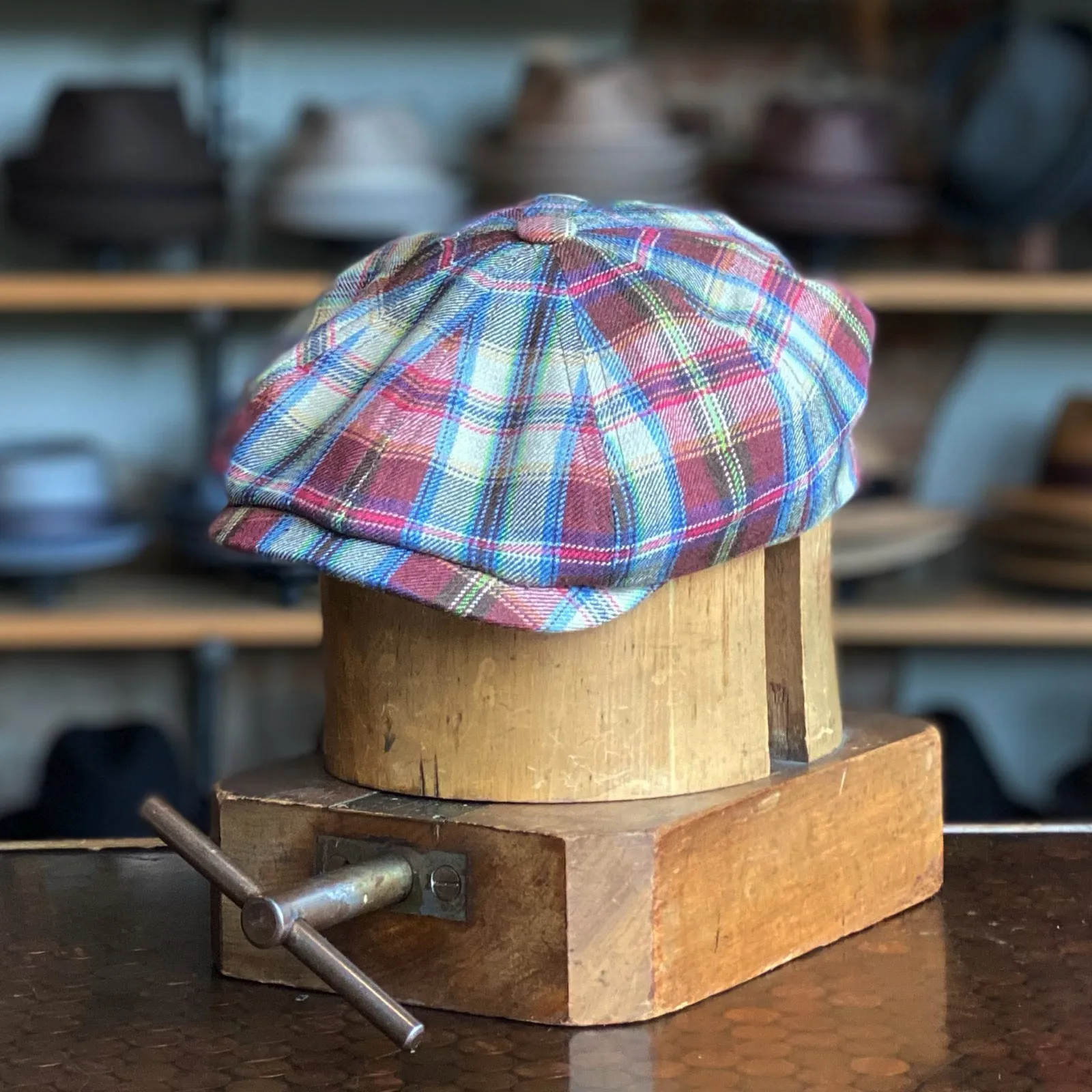 Glad Plaid Hatteras