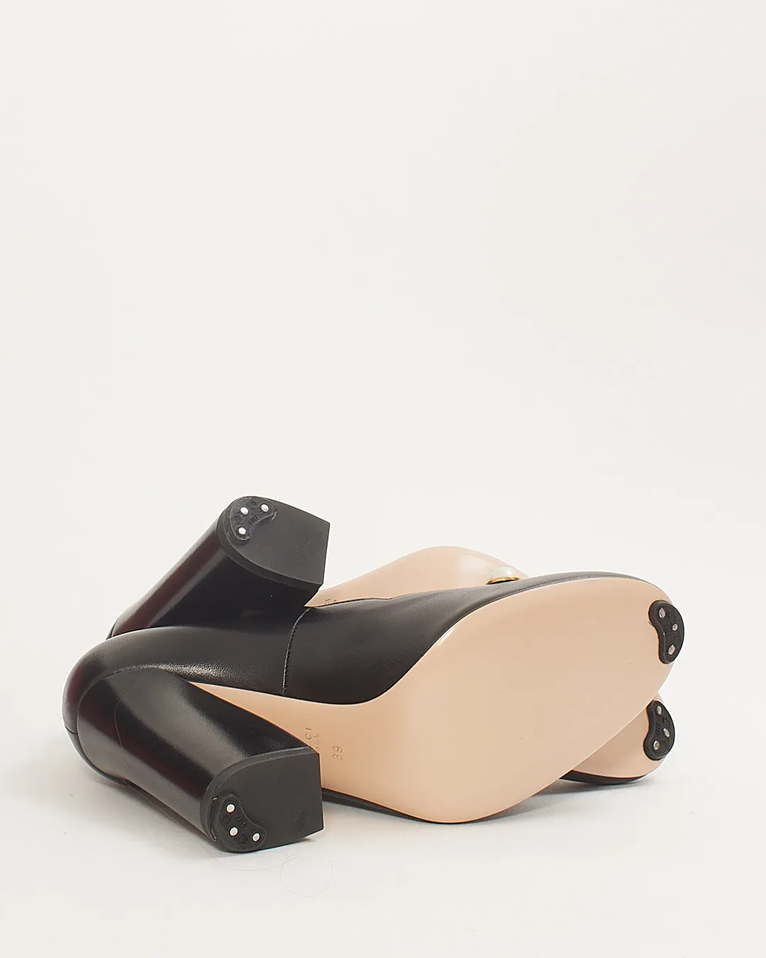 Gucci Black Leather Pearl Embellished Willow Pumps - 39