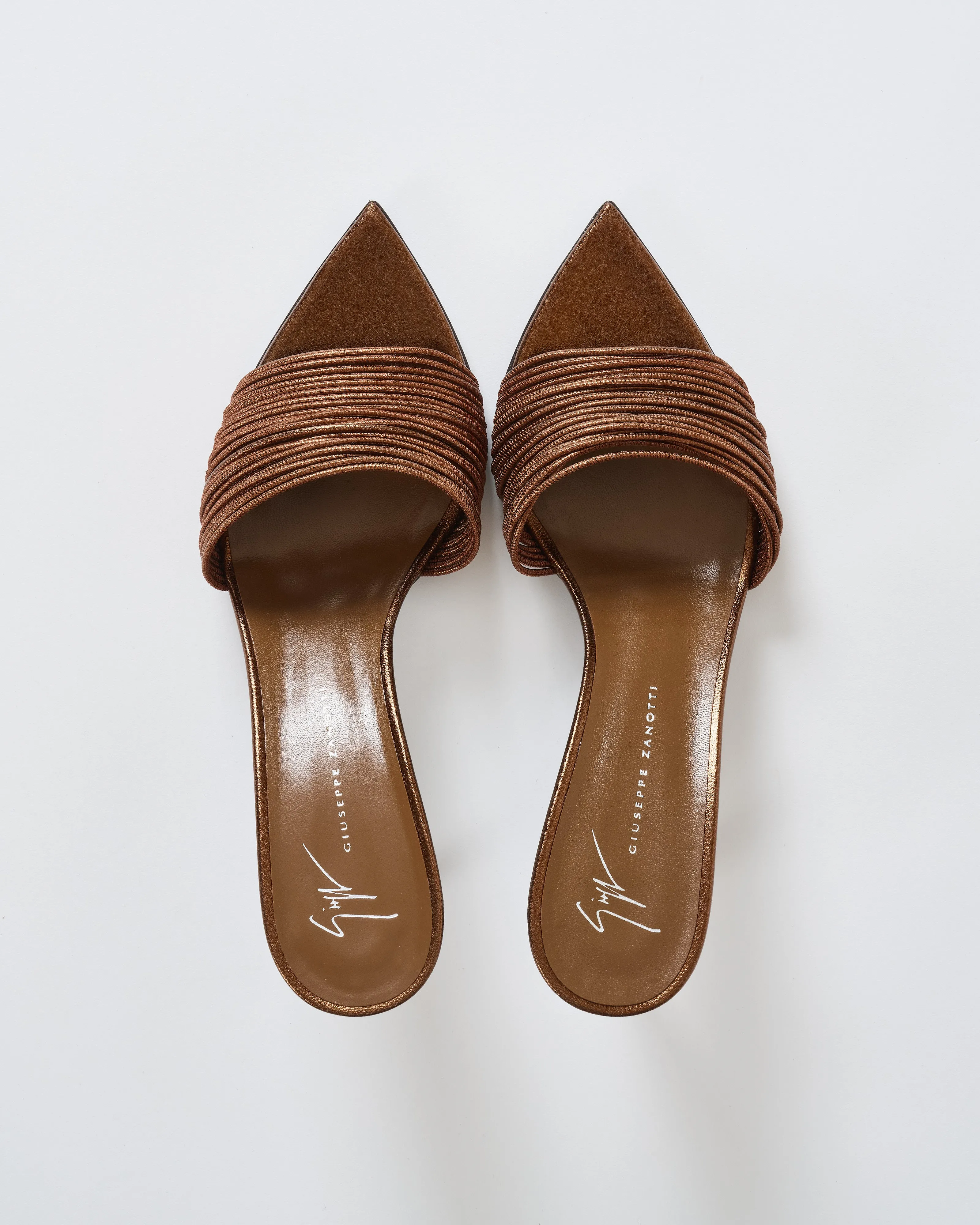 heel sandal