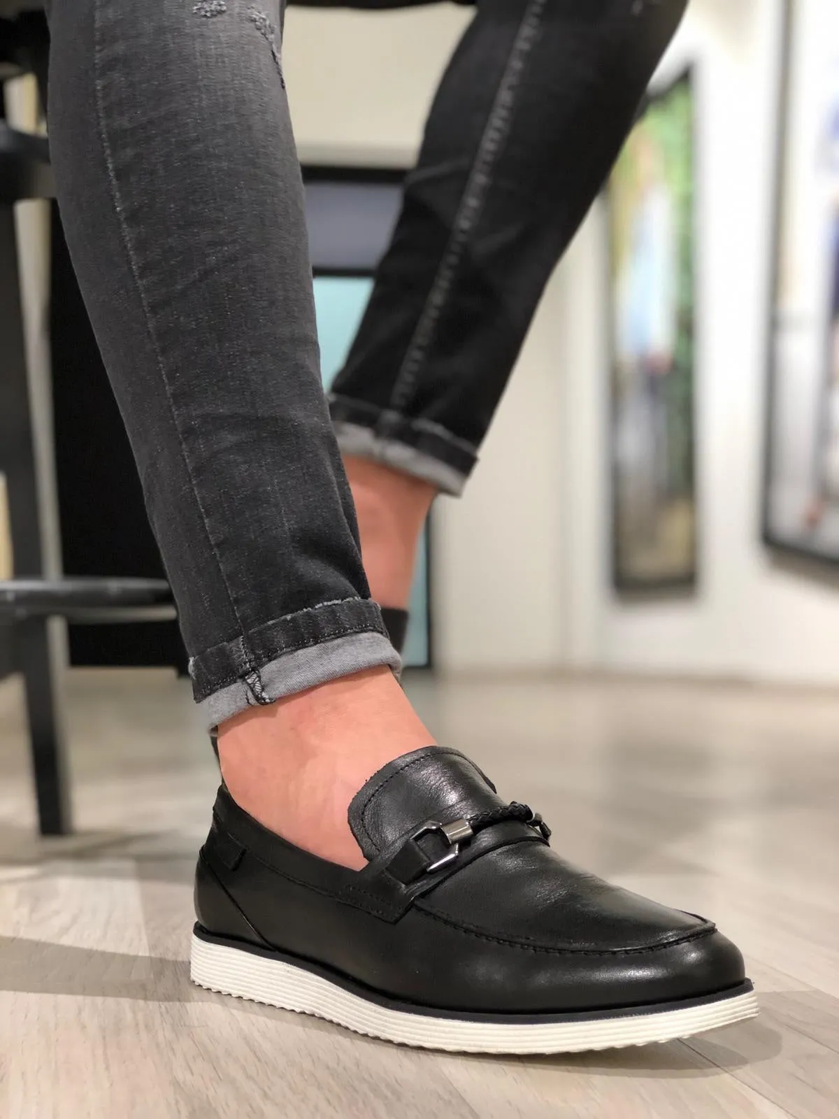 Heritage Buckle Detail Black Loafer