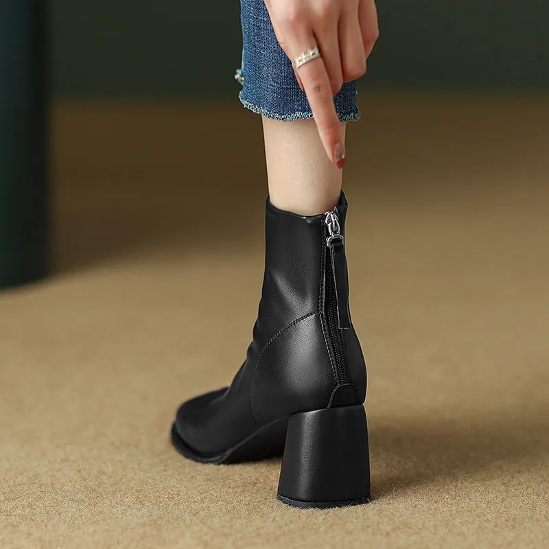 Huda Black Round Toe Ankle Boots