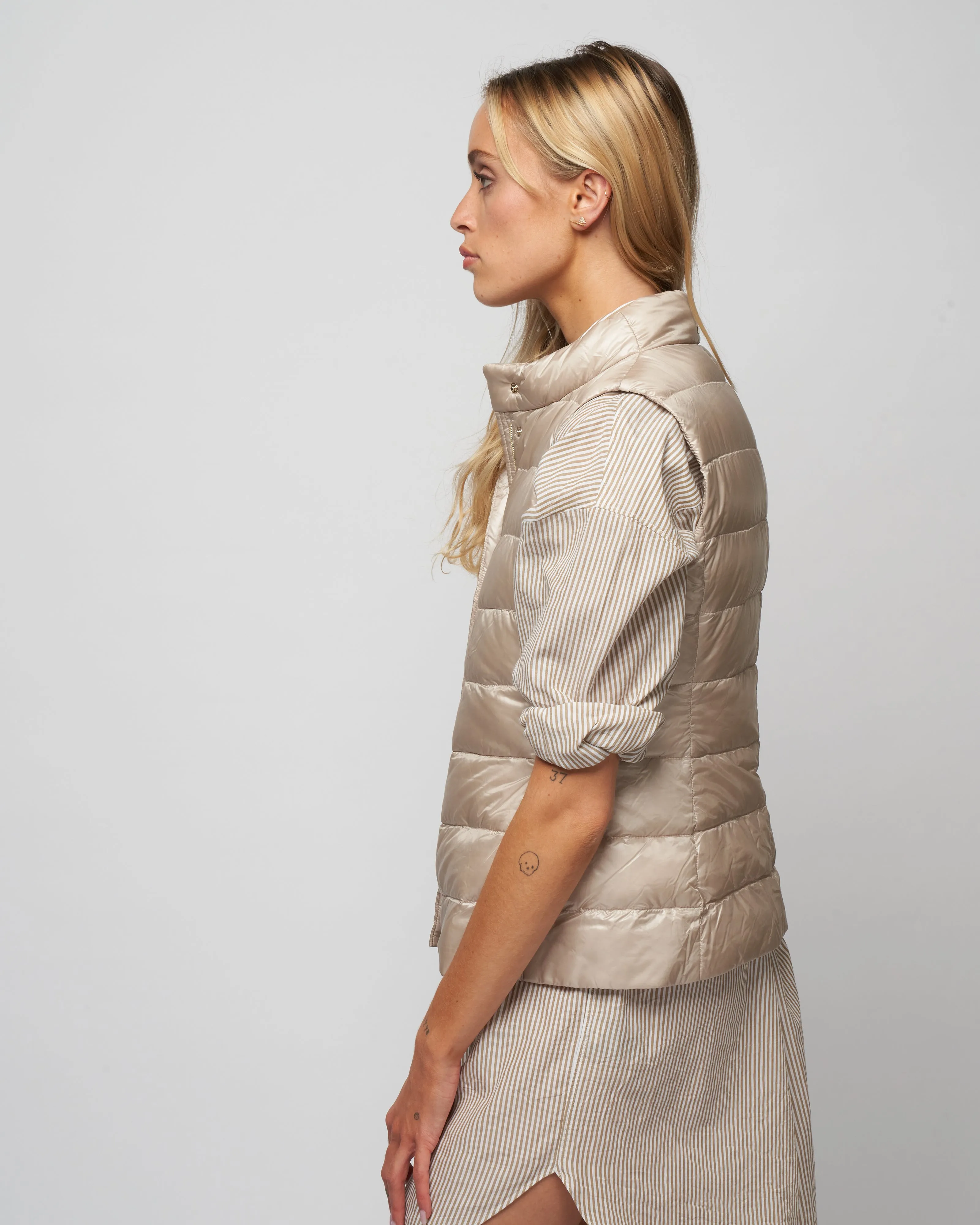 iconico giulia short vest - chantilly