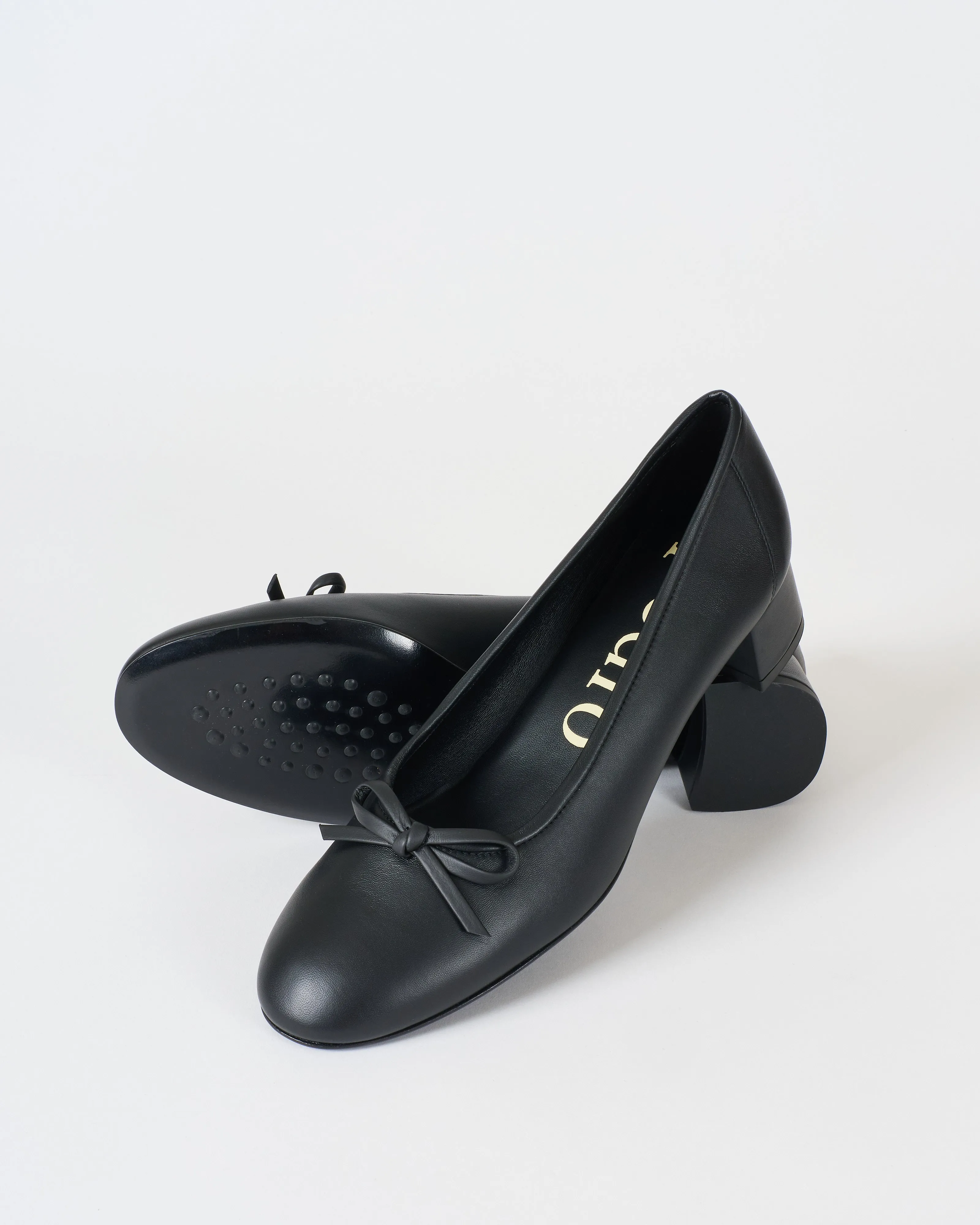 kris heel