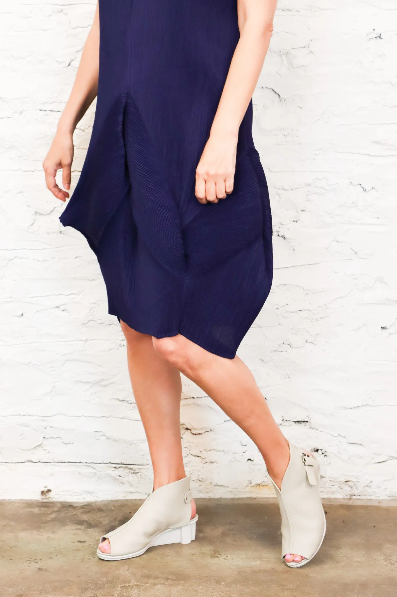 MC Oasis Bloom Dress