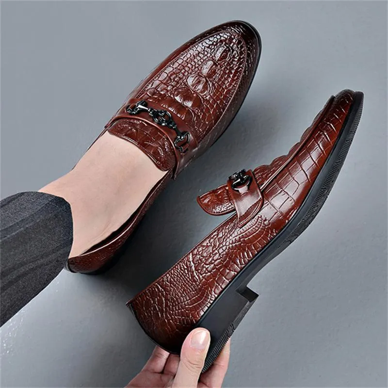 Men's Classic Crocodile Pattern Gentleman Business Slip On Dress Shoes
