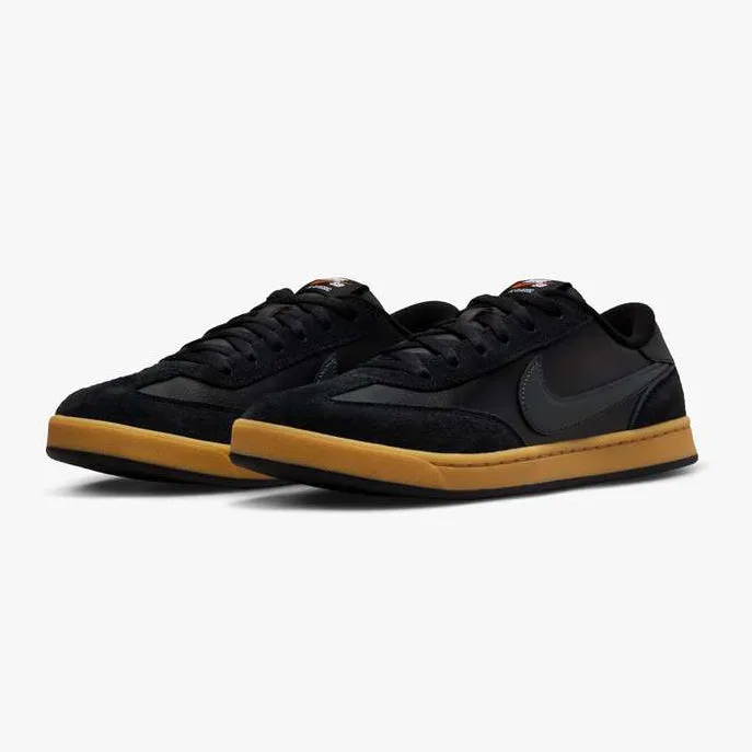 Nike SB FC Classic