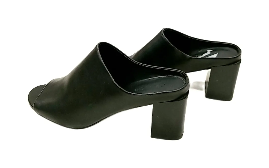 Oak & Fort Shoes  - size 7