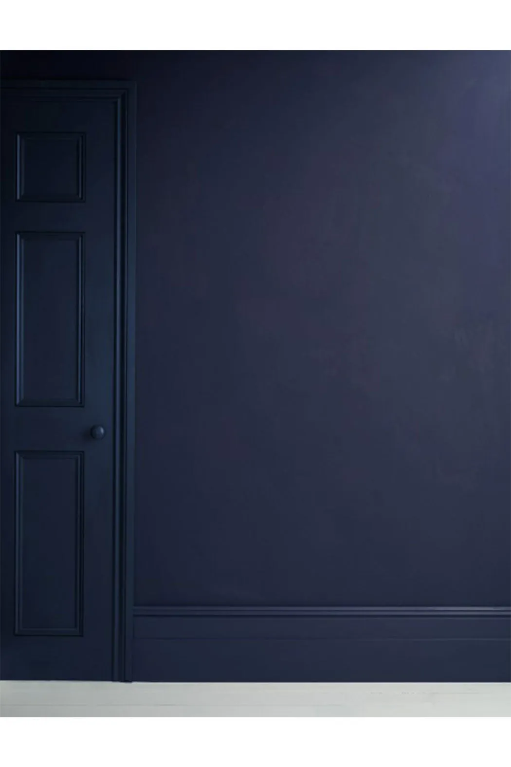 Oxford Navy Satin Paint