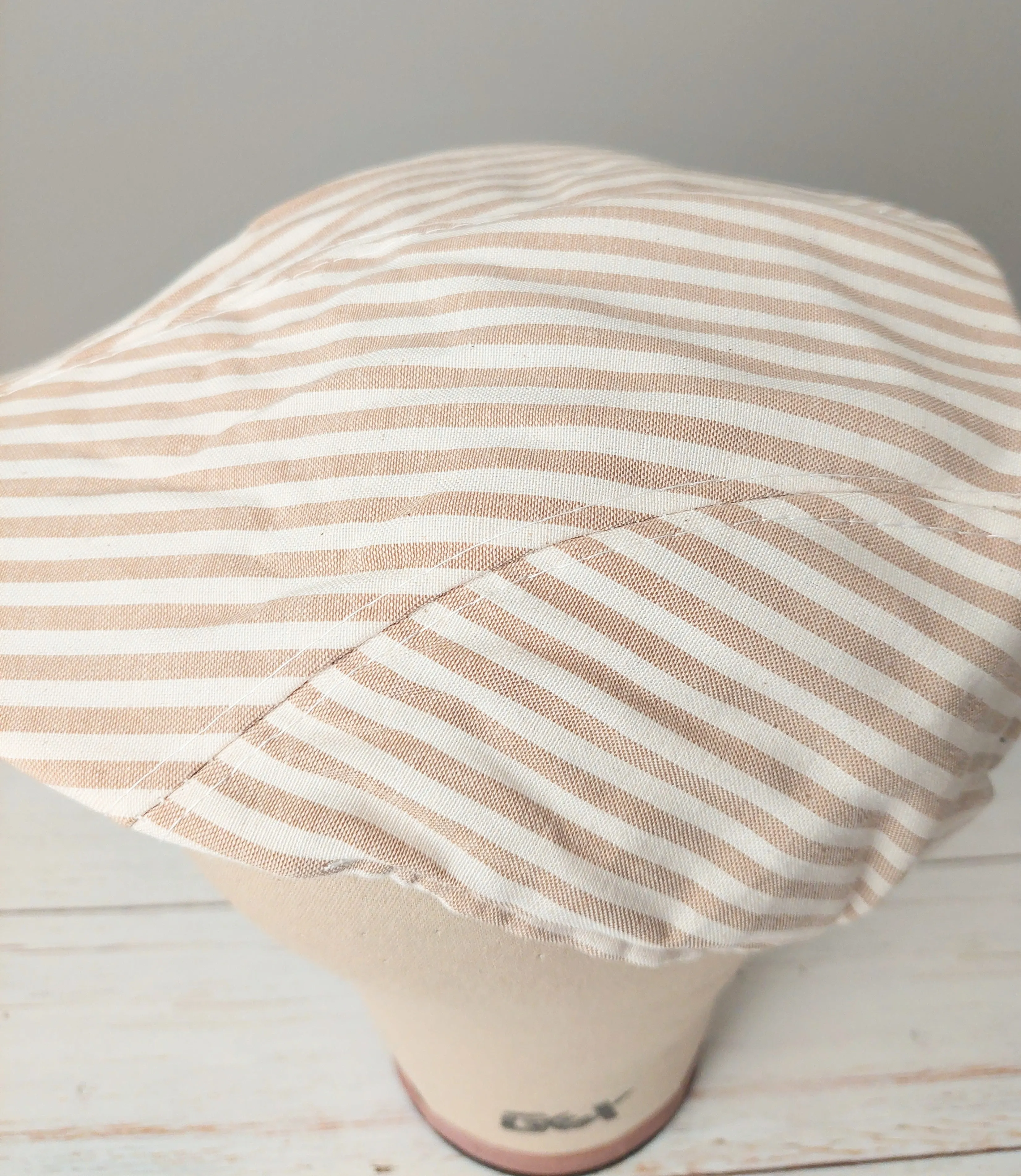 Peaky - Tan & Ivory Stripe