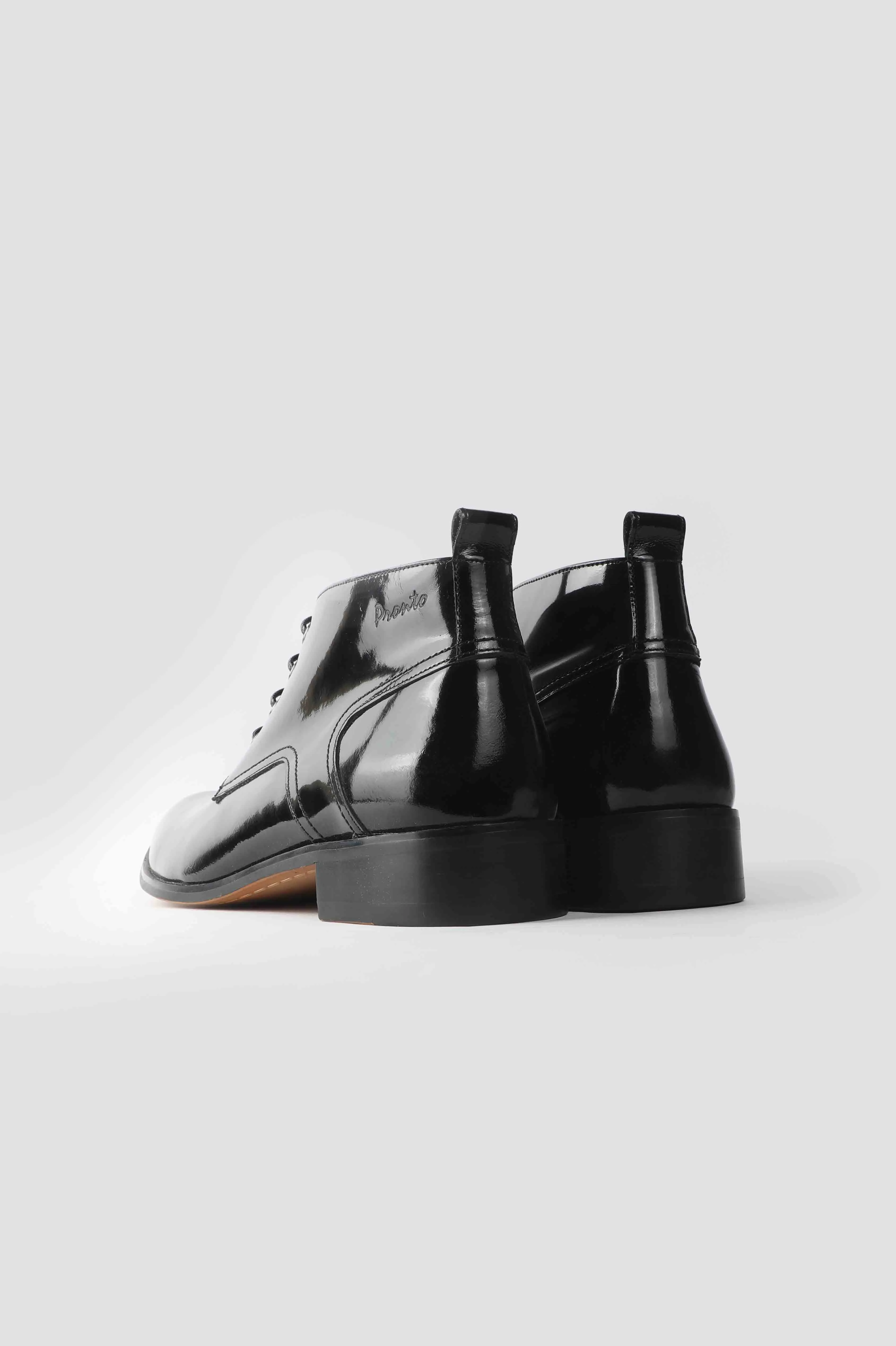 Plain Toe Derby Boot
