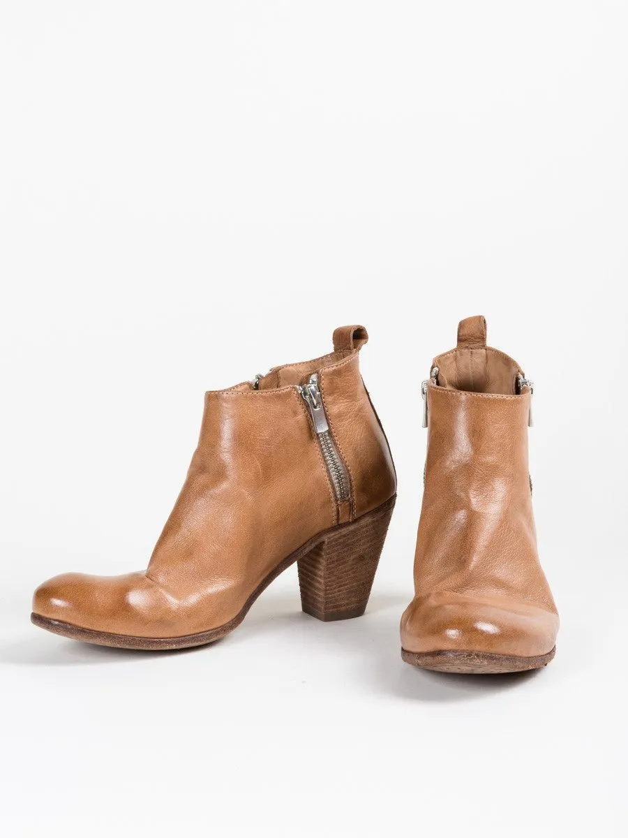 plaisir boot - tan