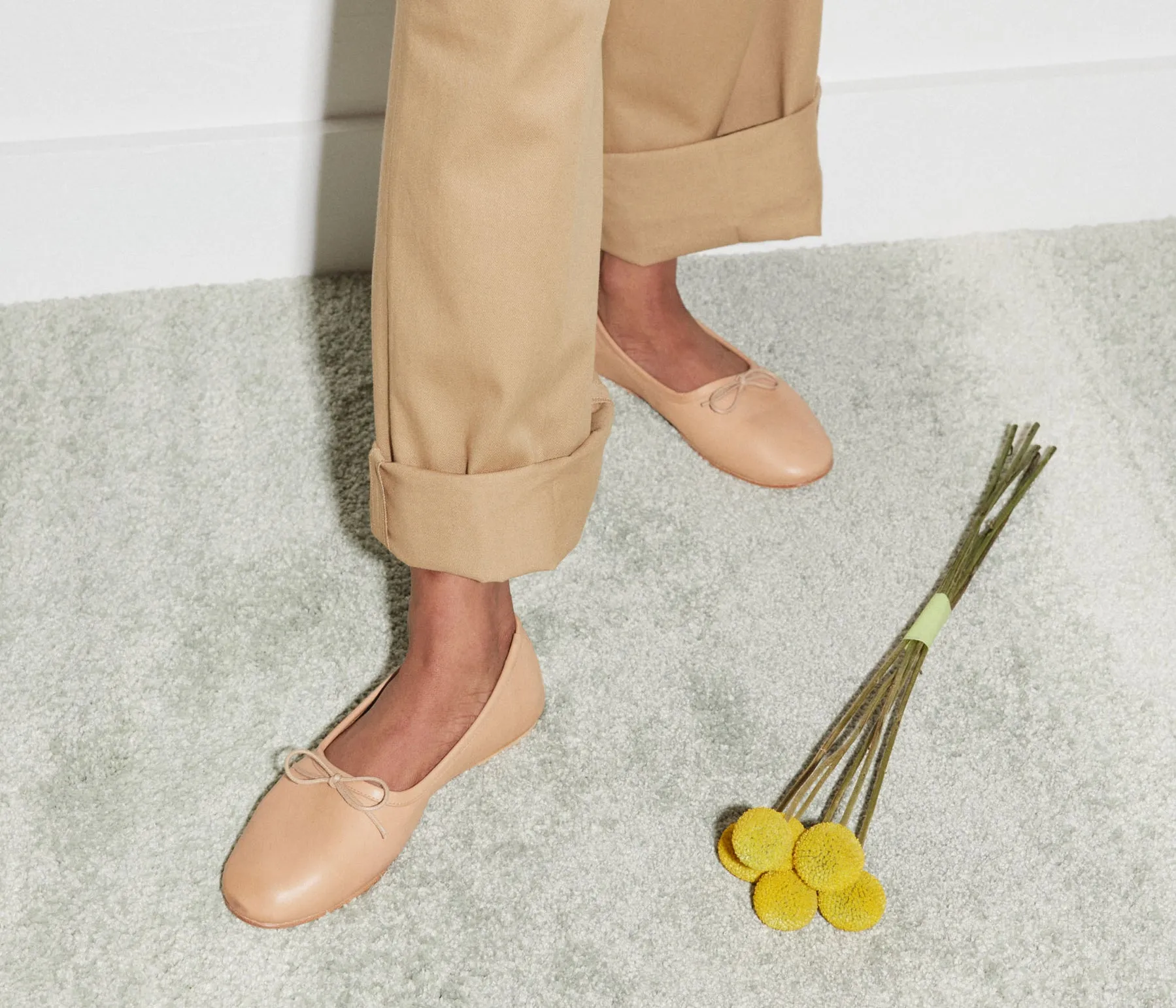 Roma Flat in Camel