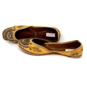 Rust Color Punjabi Jutti / Shoes With Zari Embroidery