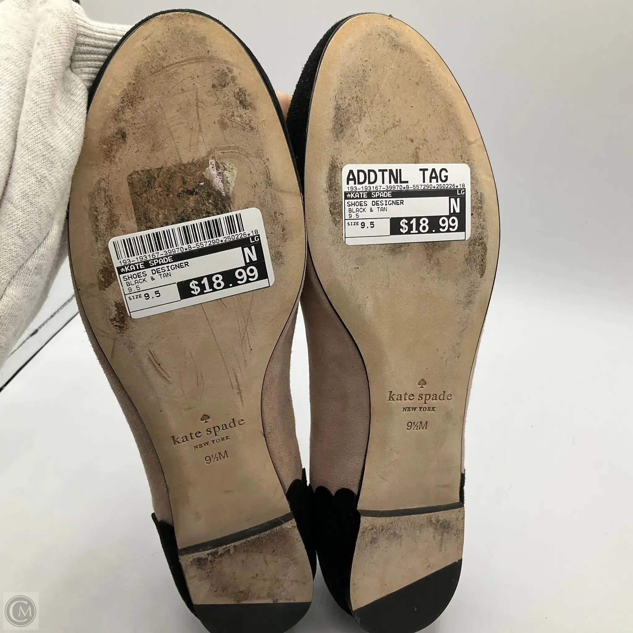 Shoes Designer By Kate Spade In Black & Tan, Size: 9.5