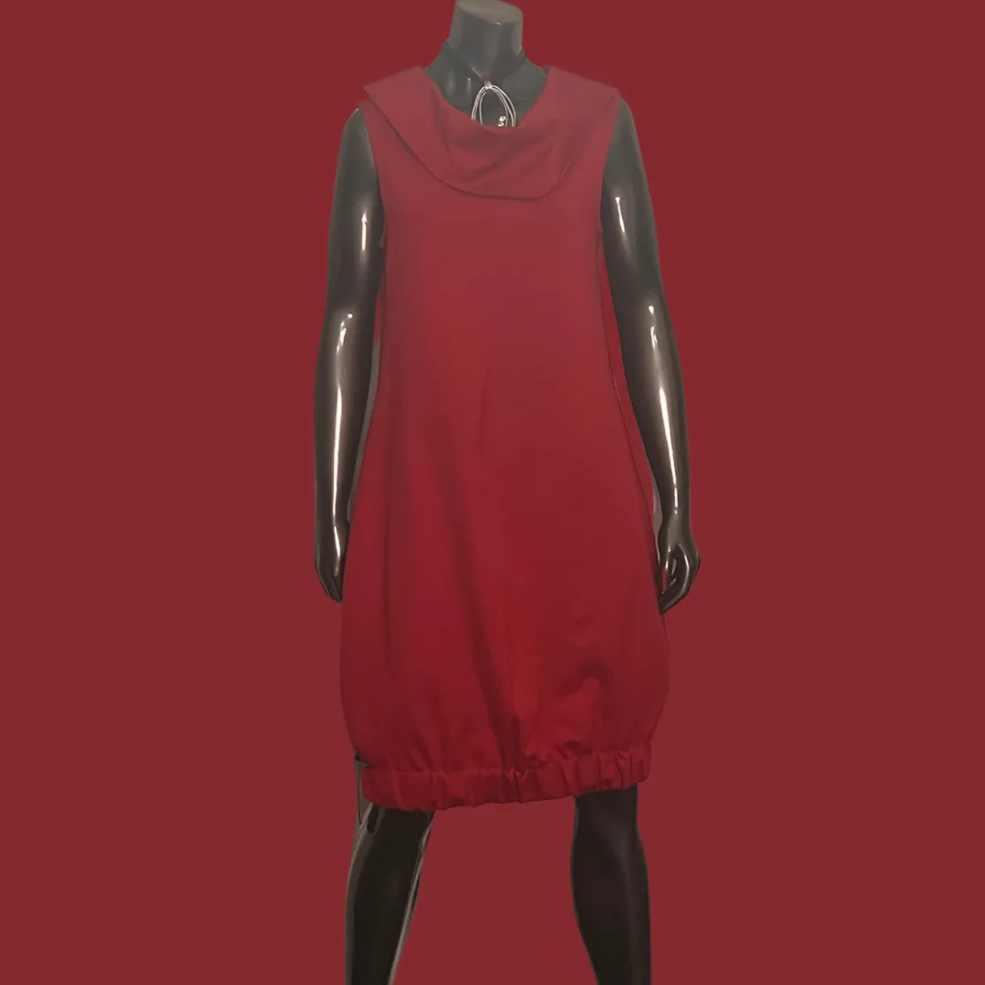 Sleeveless Deep Collar Balloon Hem Dress