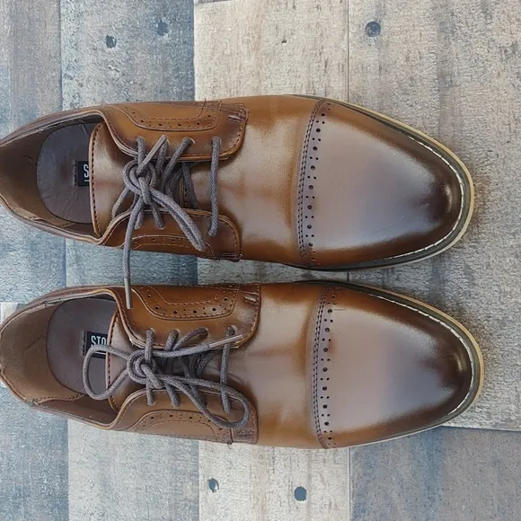 Stacy Adams  Cognac Dickson Oxford sz 4 Boys