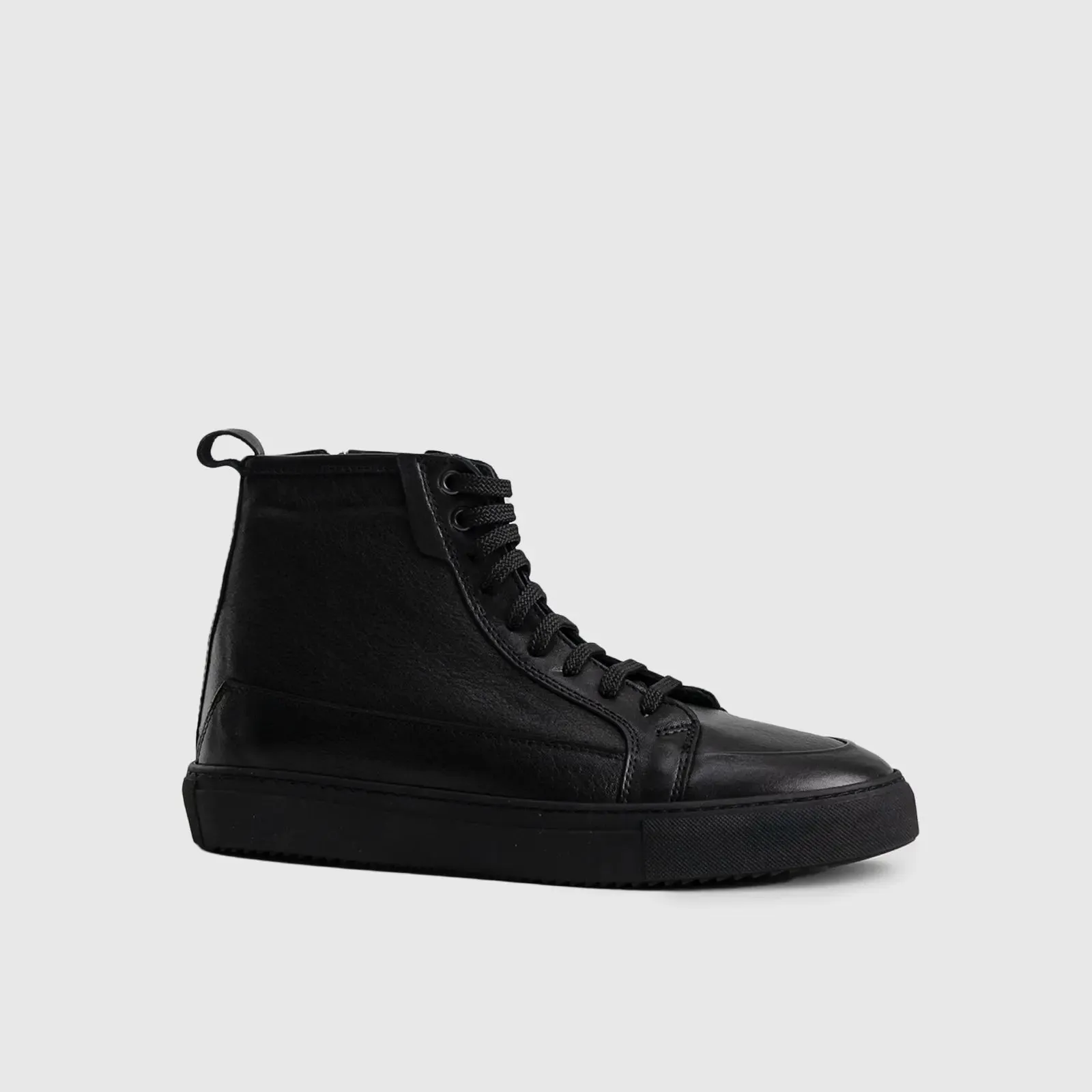 Statement Hi Top Sneakers 5065-2