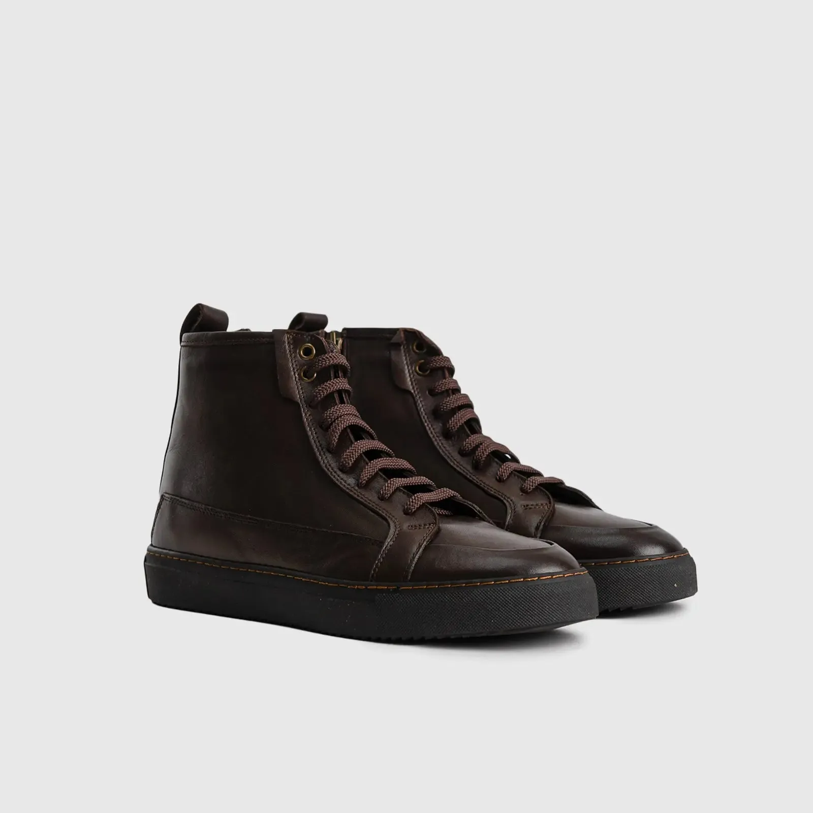 Statement Hi Top Sneakers 5065