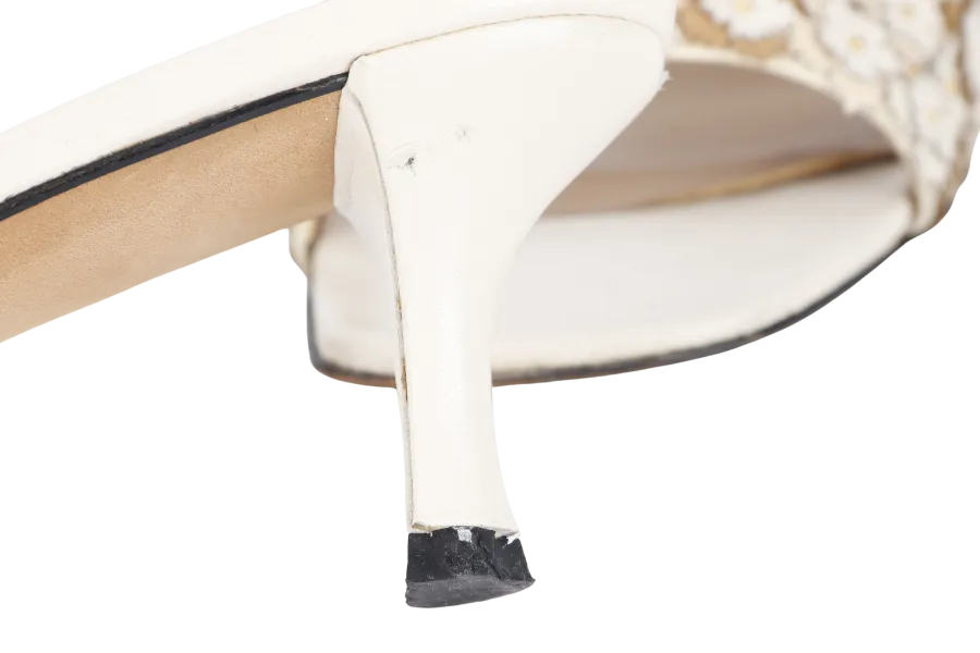 STUART WEITZMAN SANDAL BEIGE FLORAL SIZE 38.5