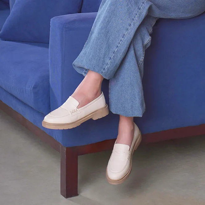 Sunshine Stroll Loafers -beige