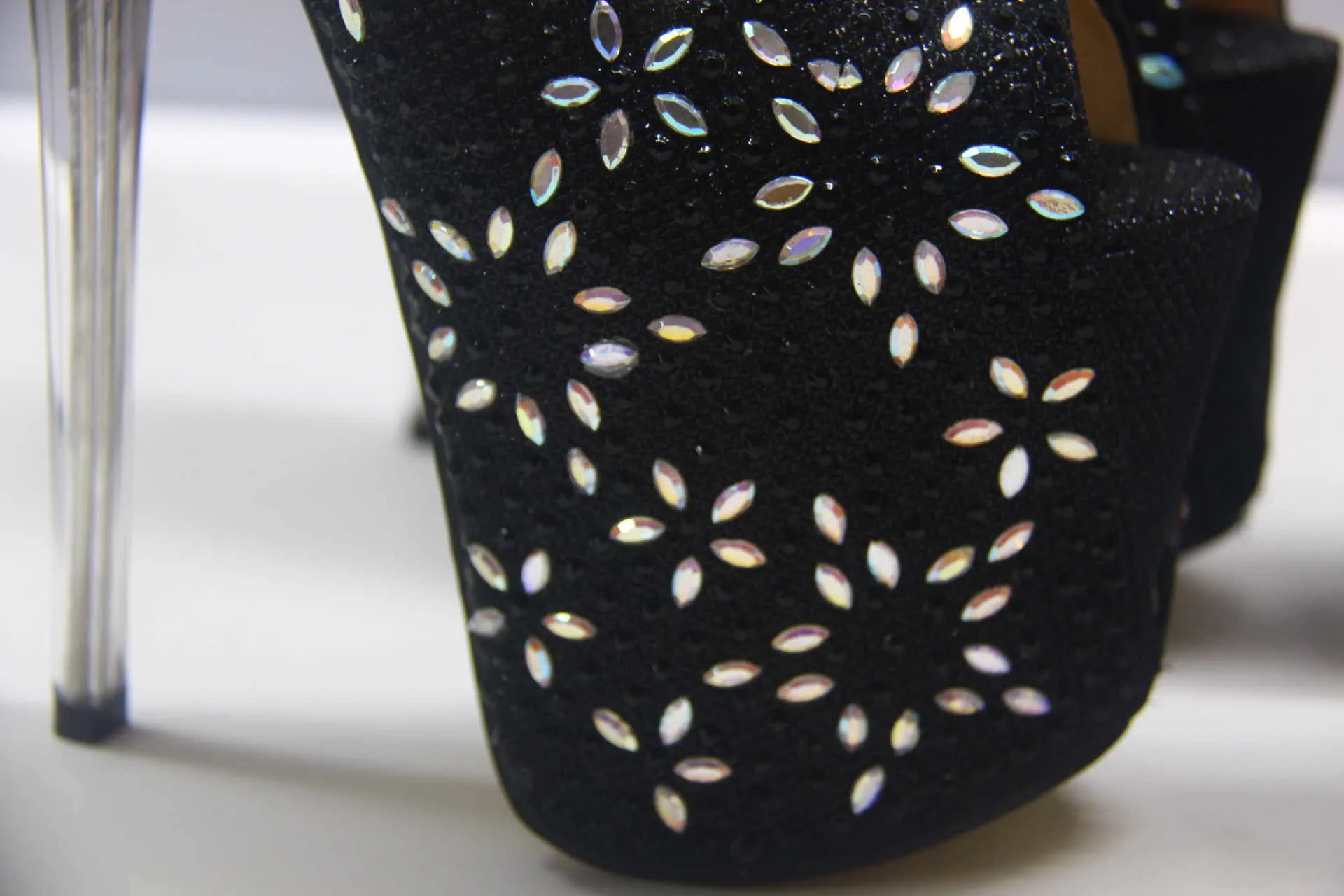 Super High-heeled Rhinestone Sexy T-stage Hate High Female Single Shoes Large Size Fish Mouth