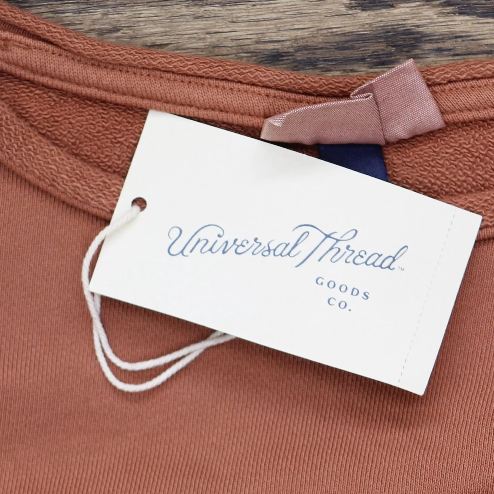 Universal Thread Women's Puff Sleeve Sweatshirt 78436187