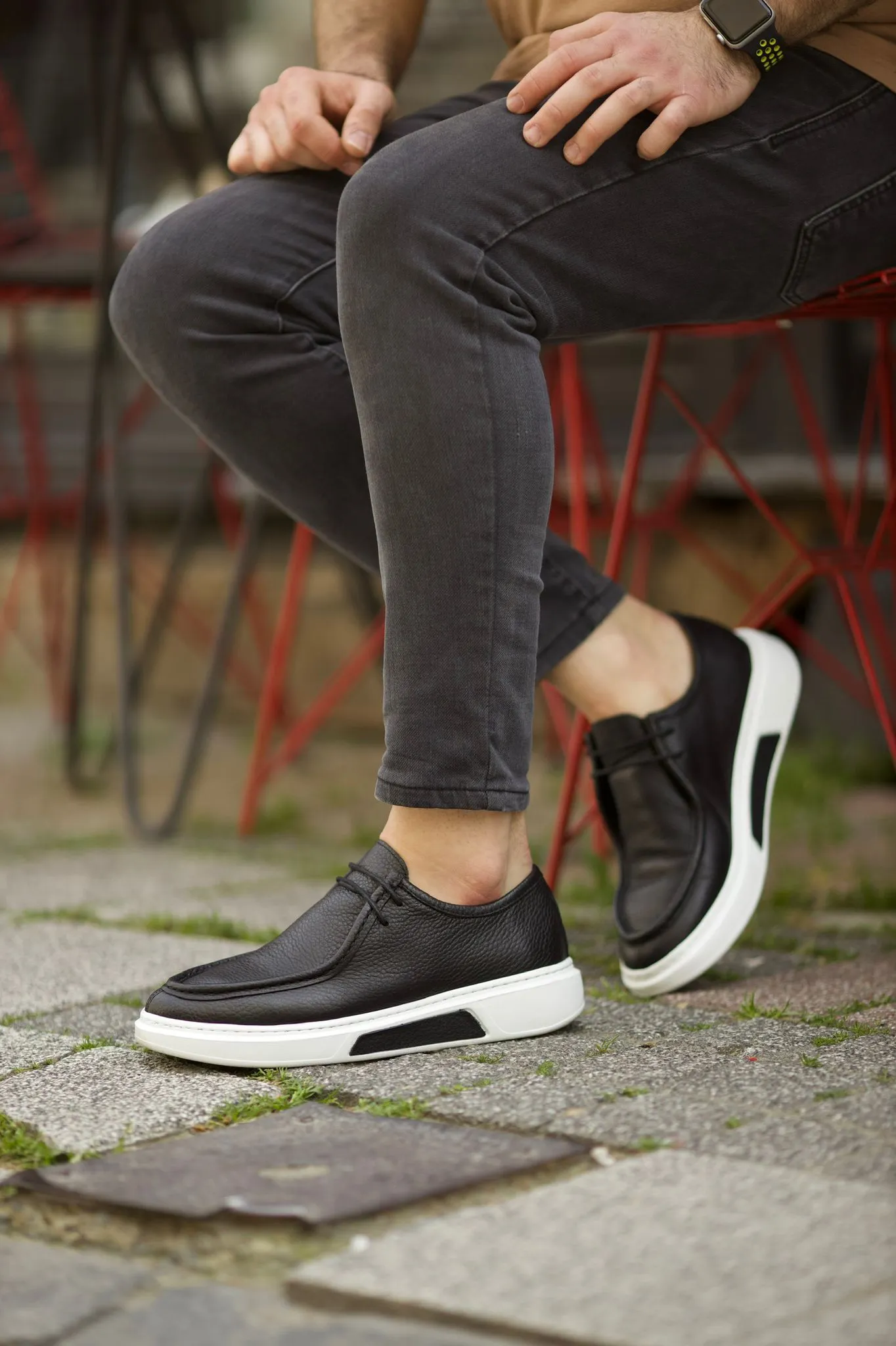 Vince Eva Pool Sole Black Shoes - Luxury Comfort for Every Occasion