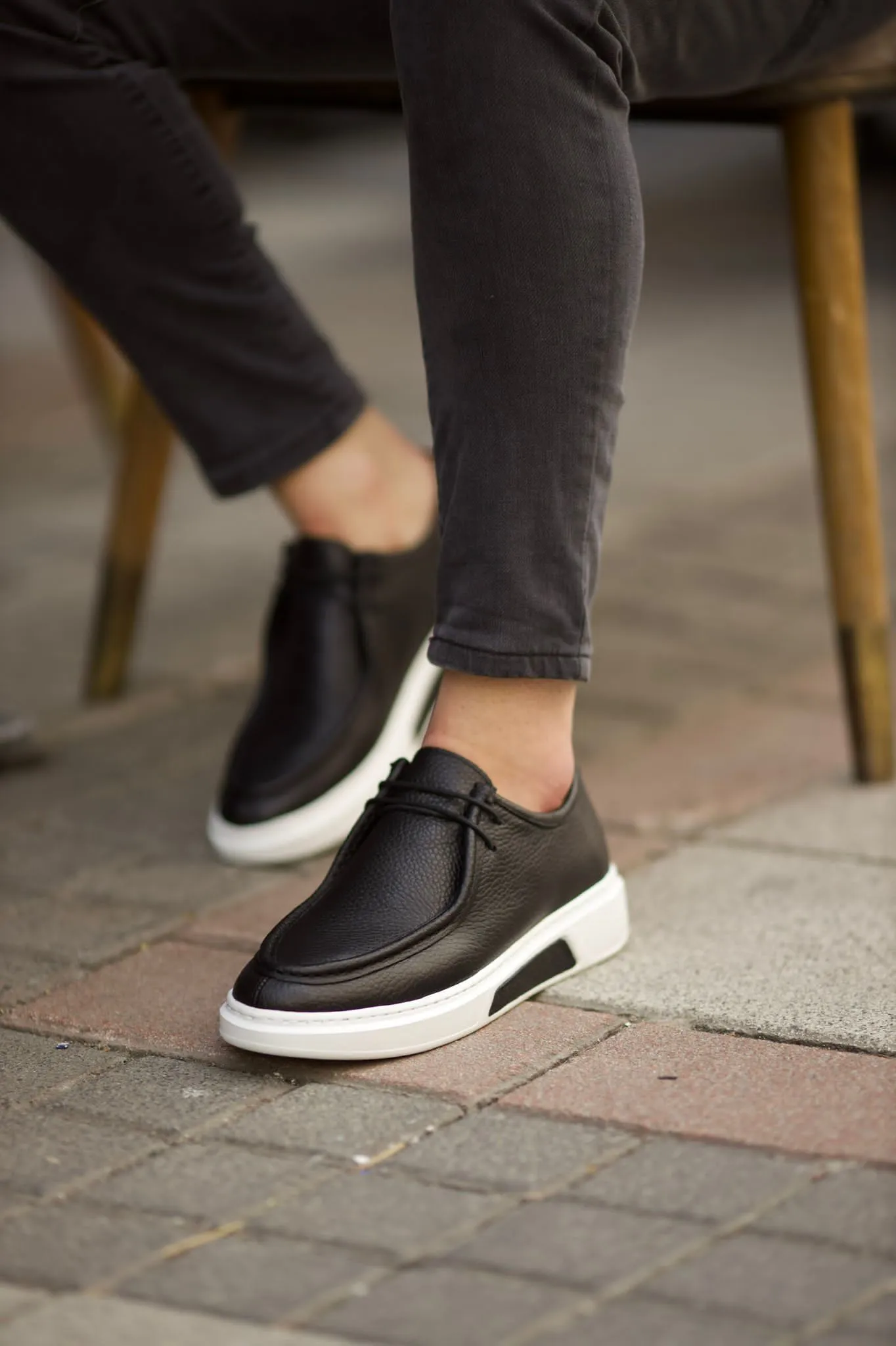 Vince Eva Pool Sole Black Shoes - Luxury Comfort for Every Occasion