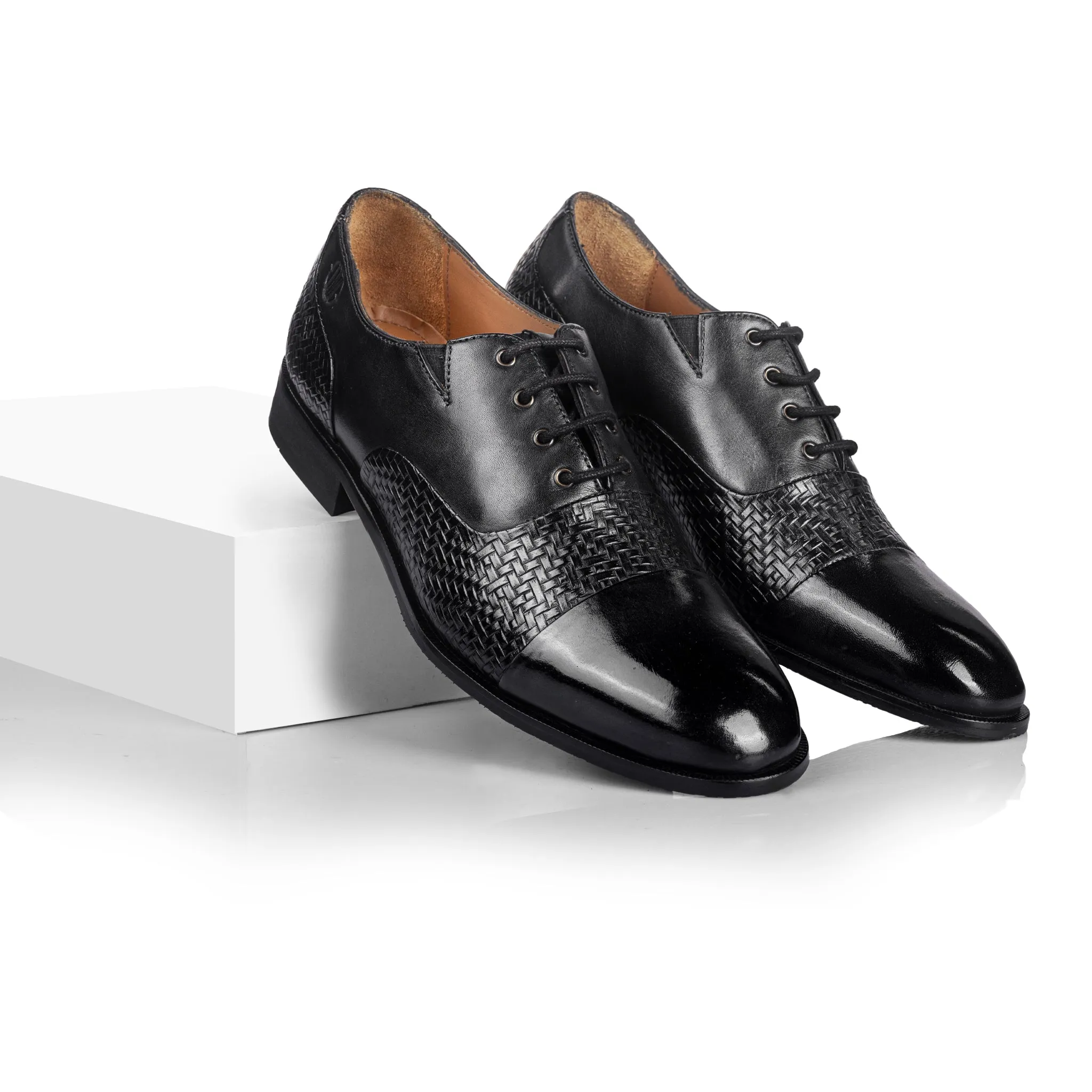 William Int Woven (Piano Black)