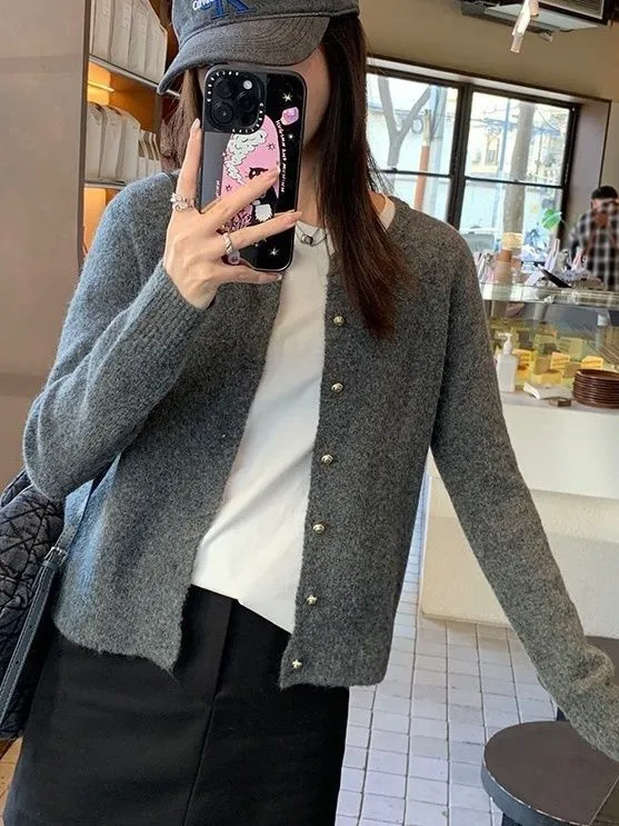 XIEYINSHE New Spring and Autumn New Korean Edition Fashion Simple Knitted Cardigan Femininity Commuter Crew Neck Single-breasted Sweater Jacket