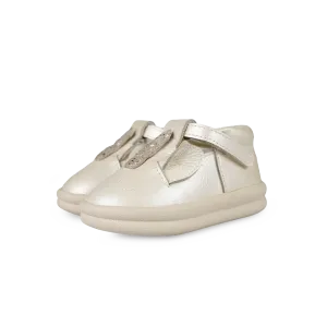 Zilpa Shoes | Unicorn | Off White Metallic Leather